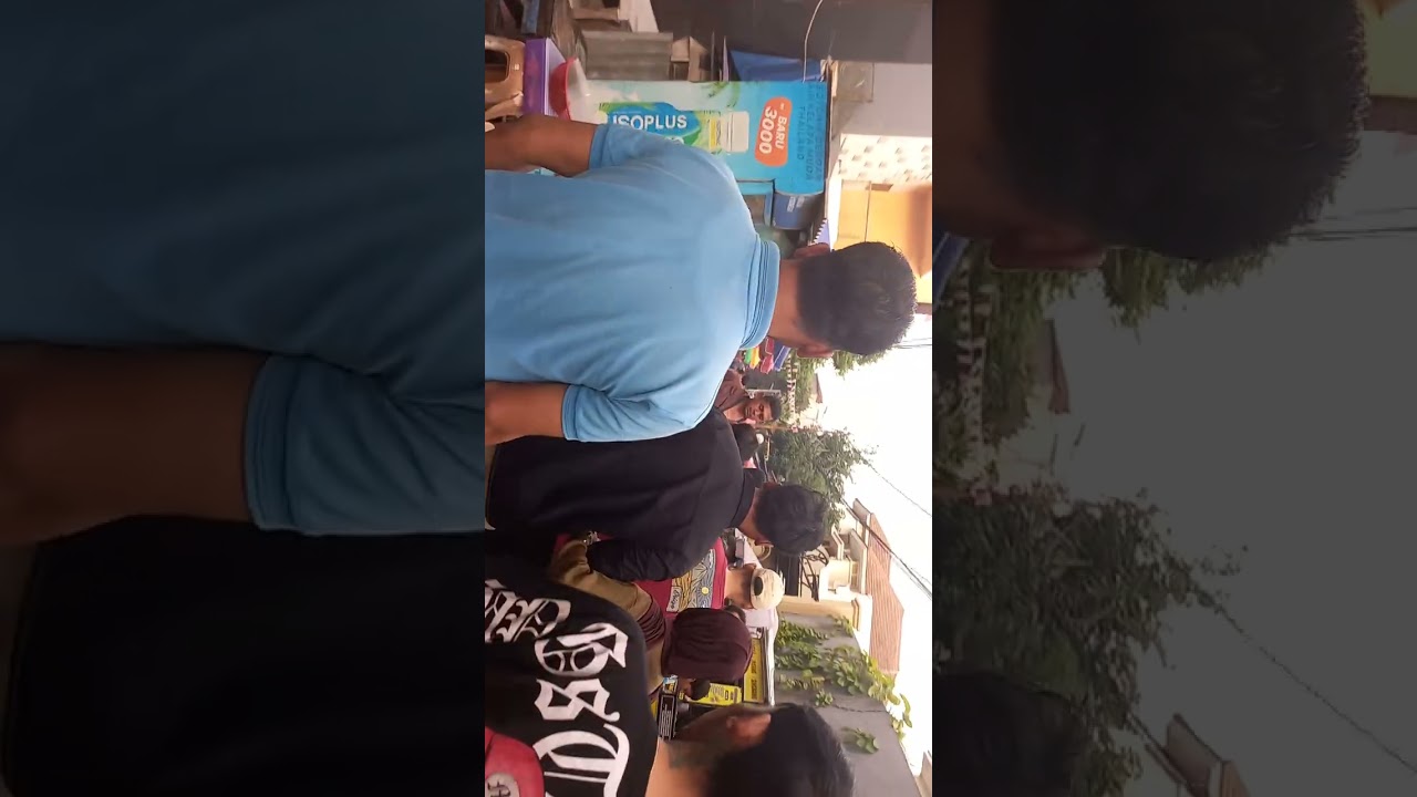 MENCARI TAKJI BUKA PUASA PERTAMA DI GG.H.AOM