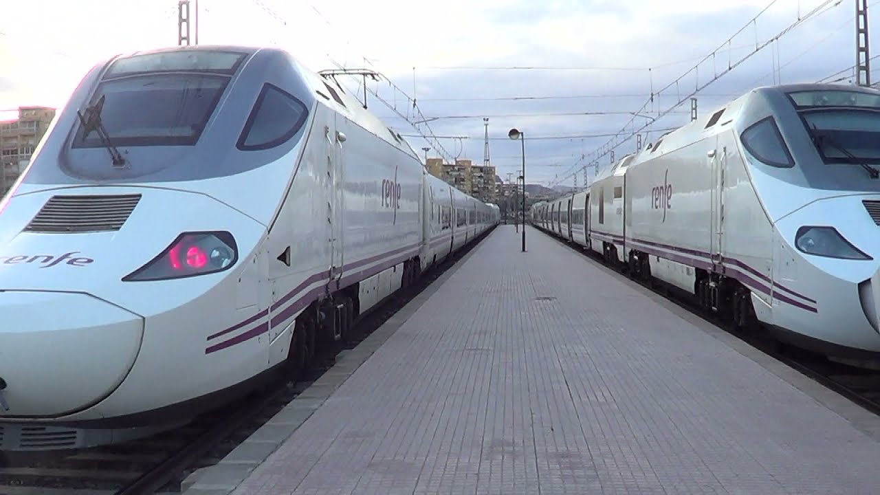 RENFE ALVIA S-730 HÍBRIDO (en doble) EN ALICANTE
