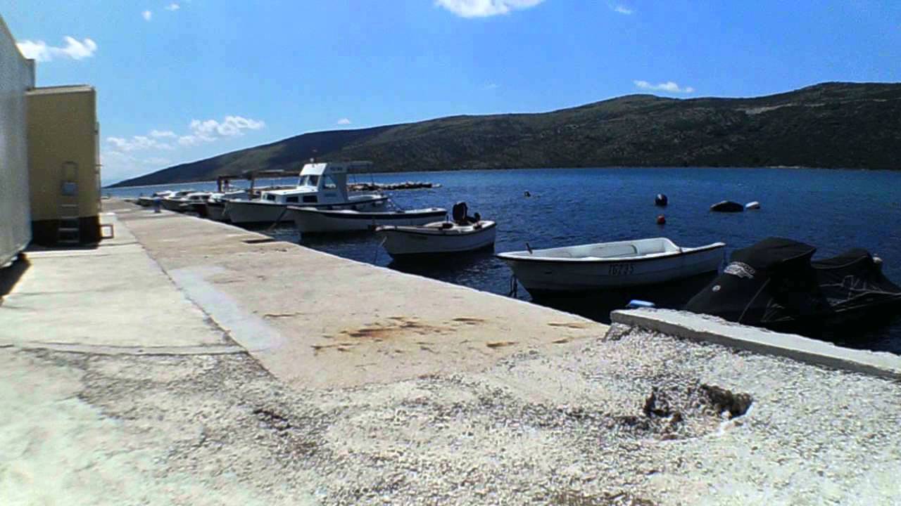 Poljica koło Marina, Dalmacja, Chorwacja, Croatia, HR, wybrzeże, widok na półwysep.