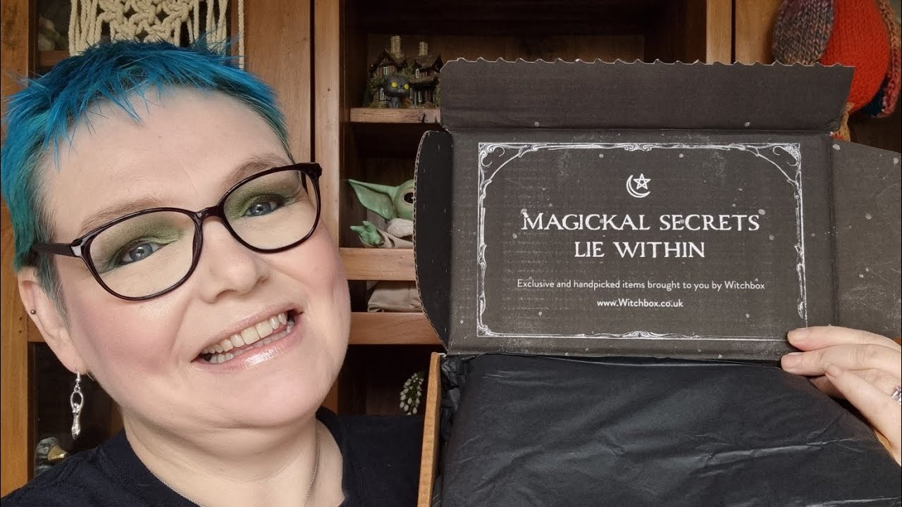 UNBOXING- Witchbox November 2021 Subscription Box