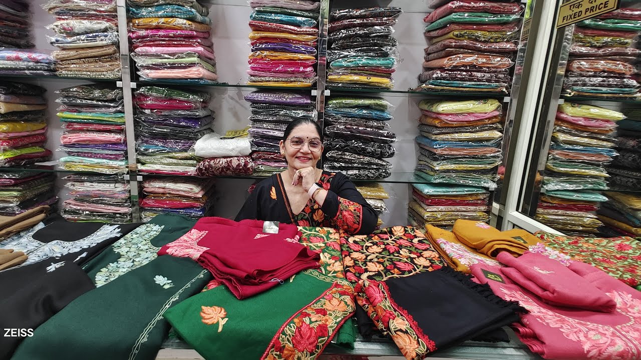 ट्रेंडिंग मोस्ट डिमांडिंग पशमीना कश्मीरी सूट्स 😻🥰😍😍😍                   📞7082688067 date:-10/01/2025