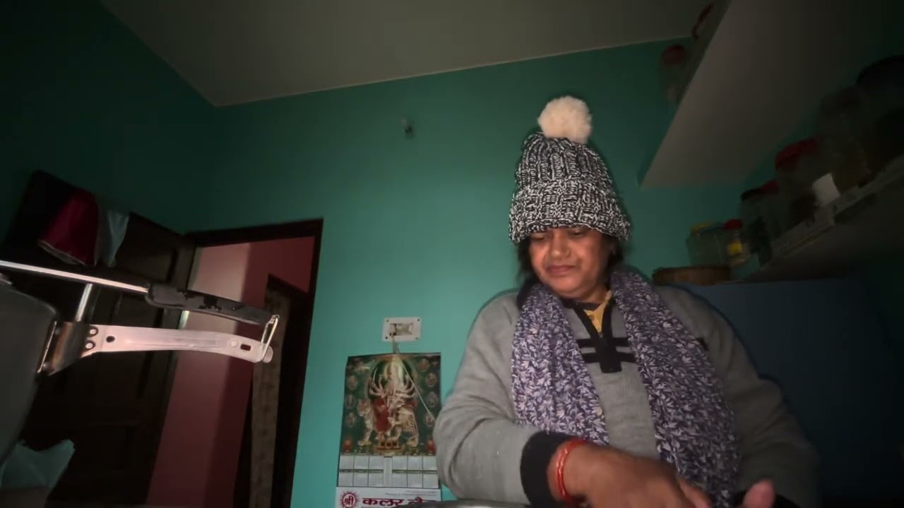 Mausam Ko dekh ke banaya || special paratha Anand #uttarakhandi #garhwalivlogger 