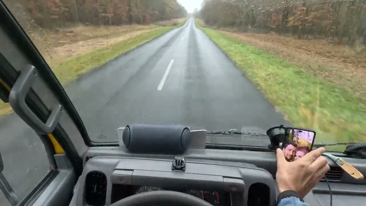 Nissan Cabstar POV drive / Morning chill drive.