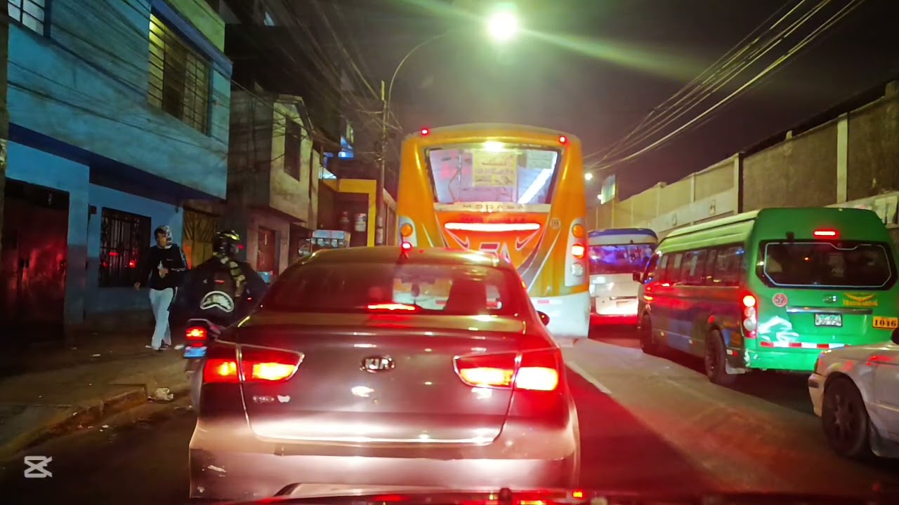 Puente nuevo de noche hasta metro los jardines San Juan de lurigancho Lima Perú