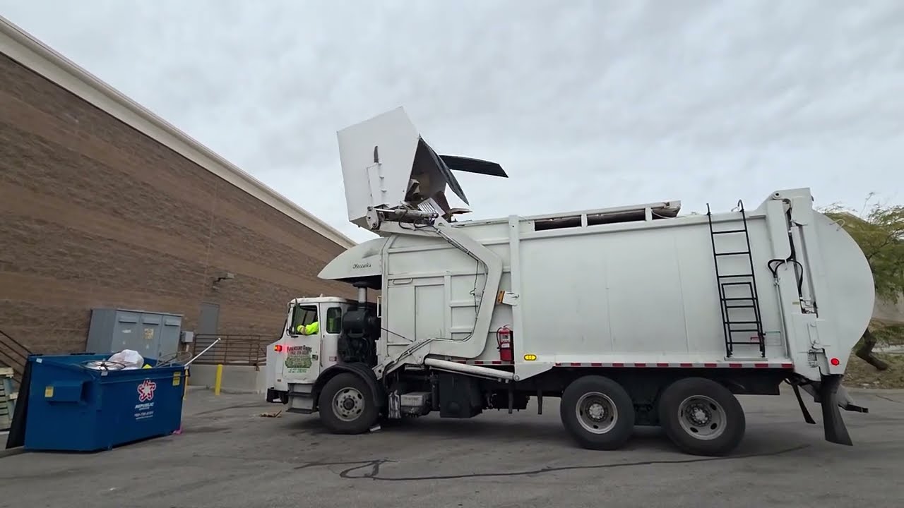 Paramount Fibers of Las Vegas: Truck F10