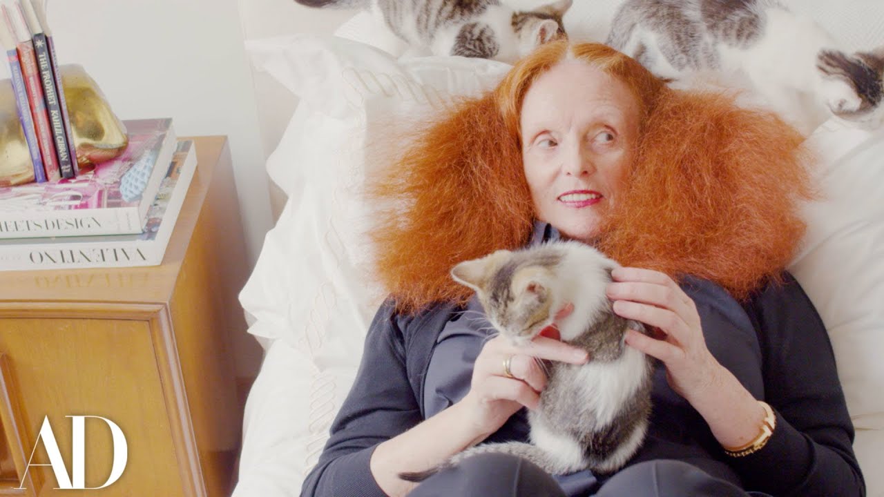 How Welsh Model Grace Coddington Puts Cats to Work Around the House | Architectural Digest