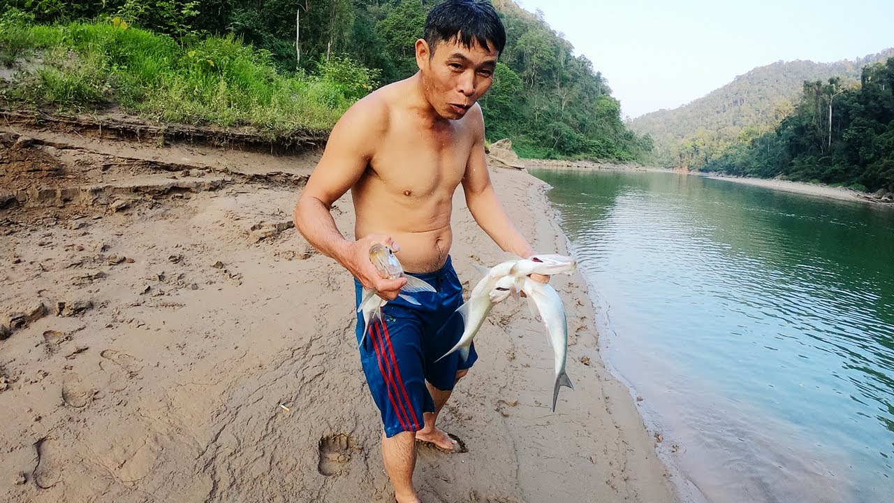 KIẾM ĂN TRONG RỪNG - Thợ Săn • Tập 1