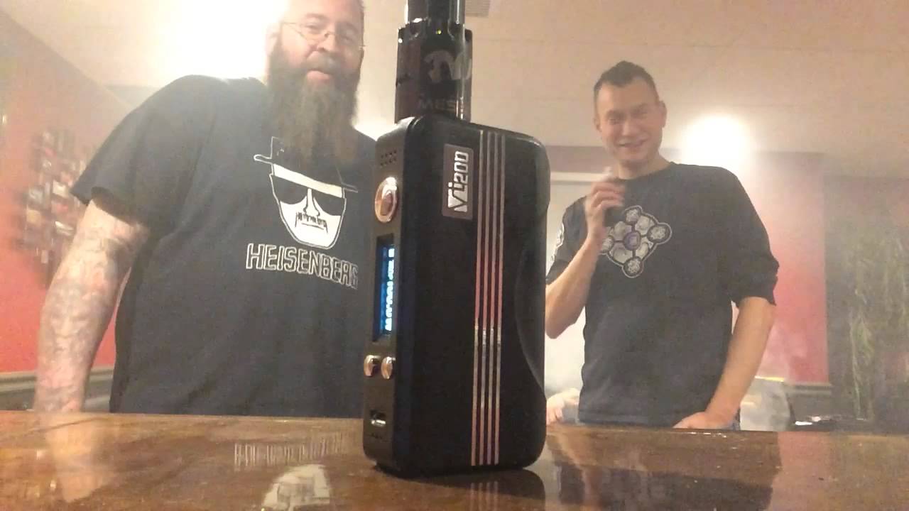 Chucking Clouds Vape Hangout at Fluidvapor