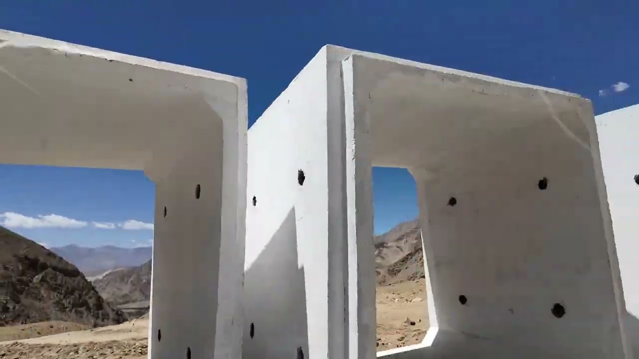 Rd from Leh to Warshi – Crossing Khardung La,  World’s 2 nd Highest Motorable Roads | Ladakh Travel
