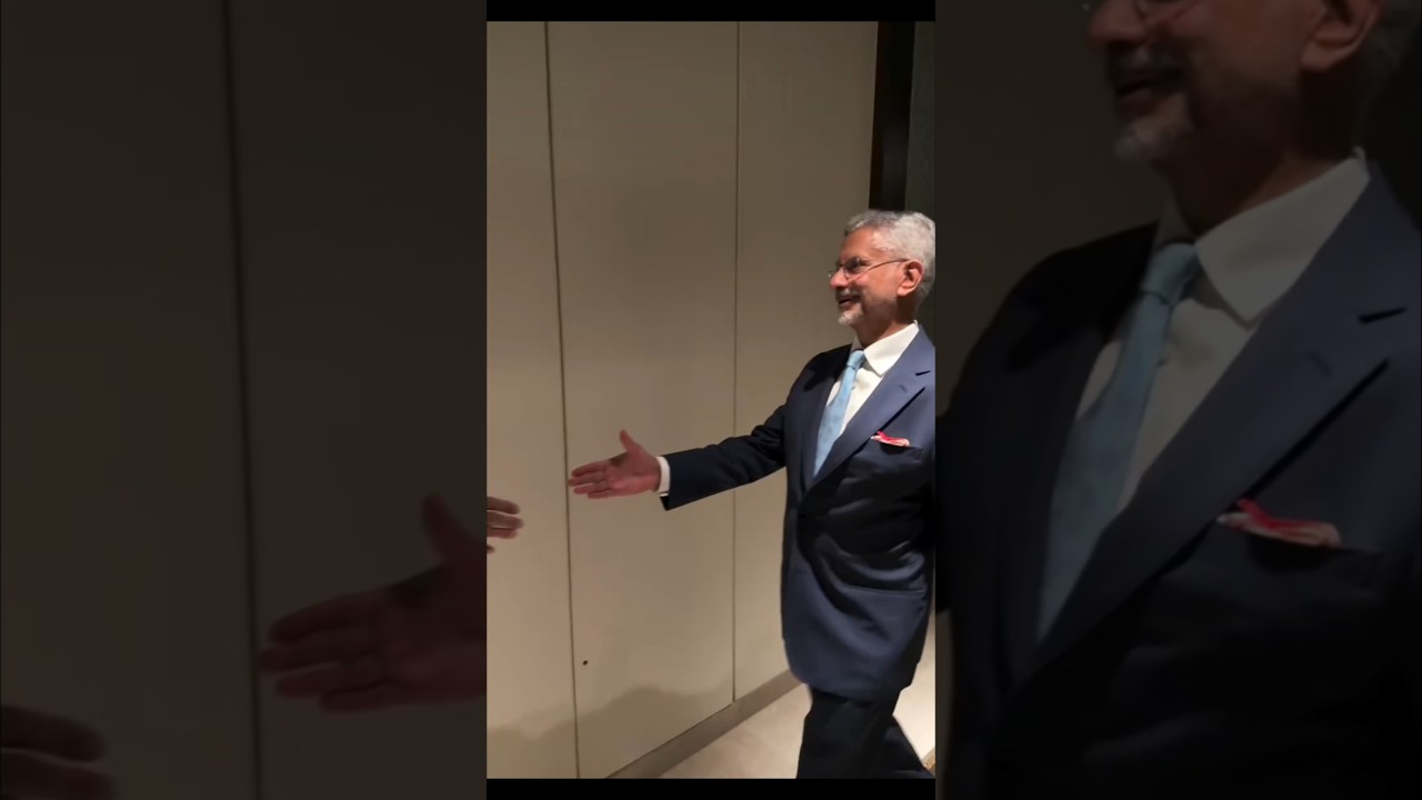 Министр иностранных дел д-р С. Джайшанкар #sjaishankar#jaishankar#втренде#shortsfeed#youtubeshort...