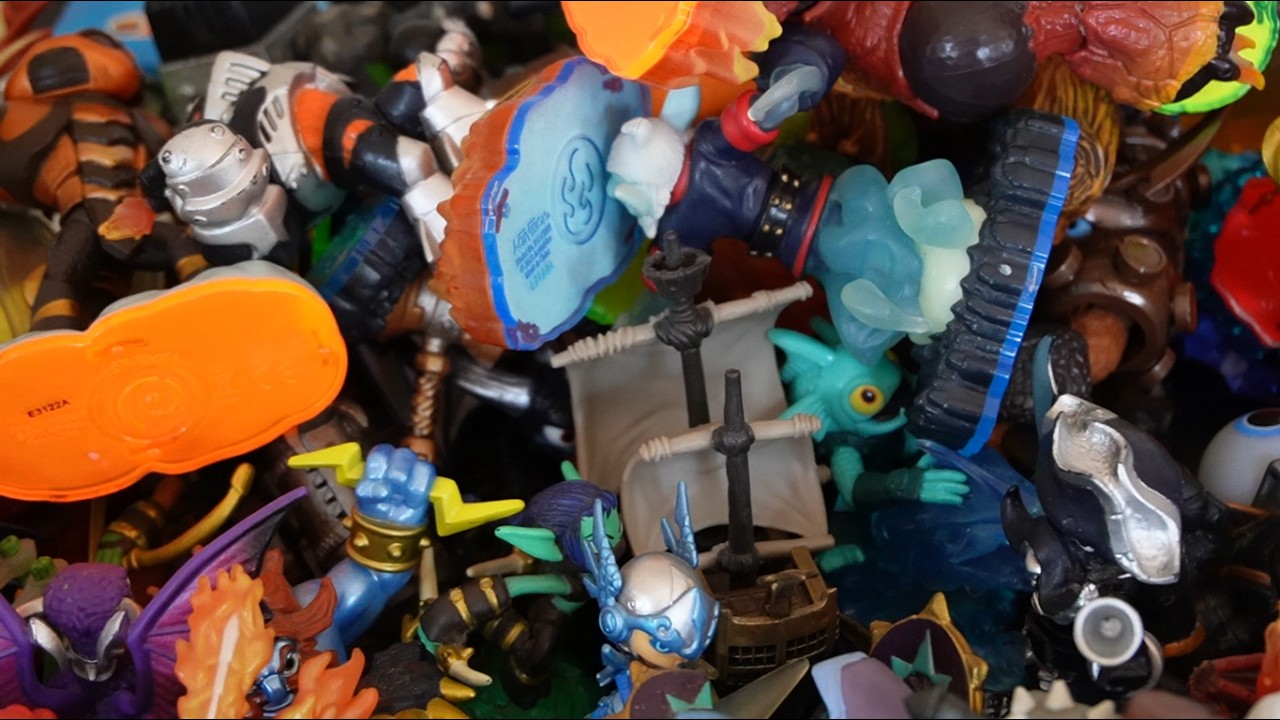 Skylanders My Plastic Army