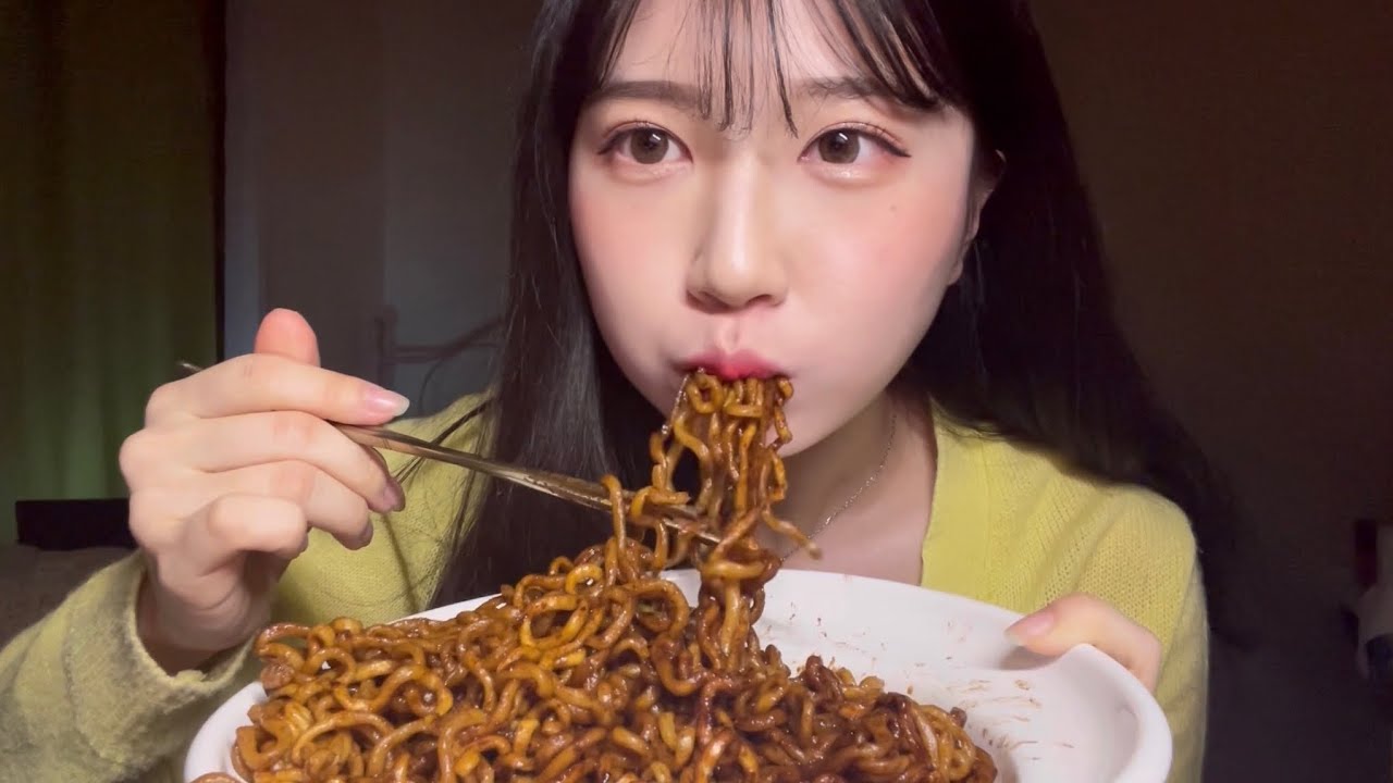 꾸덕꾸덕 짜파게티 먹방 ASMR👍 | 깻잎에 싸서 먹는 짜파게티 | 야식ASMR | mukbang Asmr