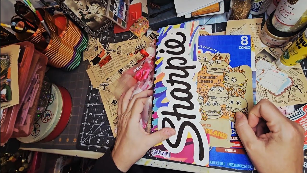 Flip through of my first trashy comb bound book/journl