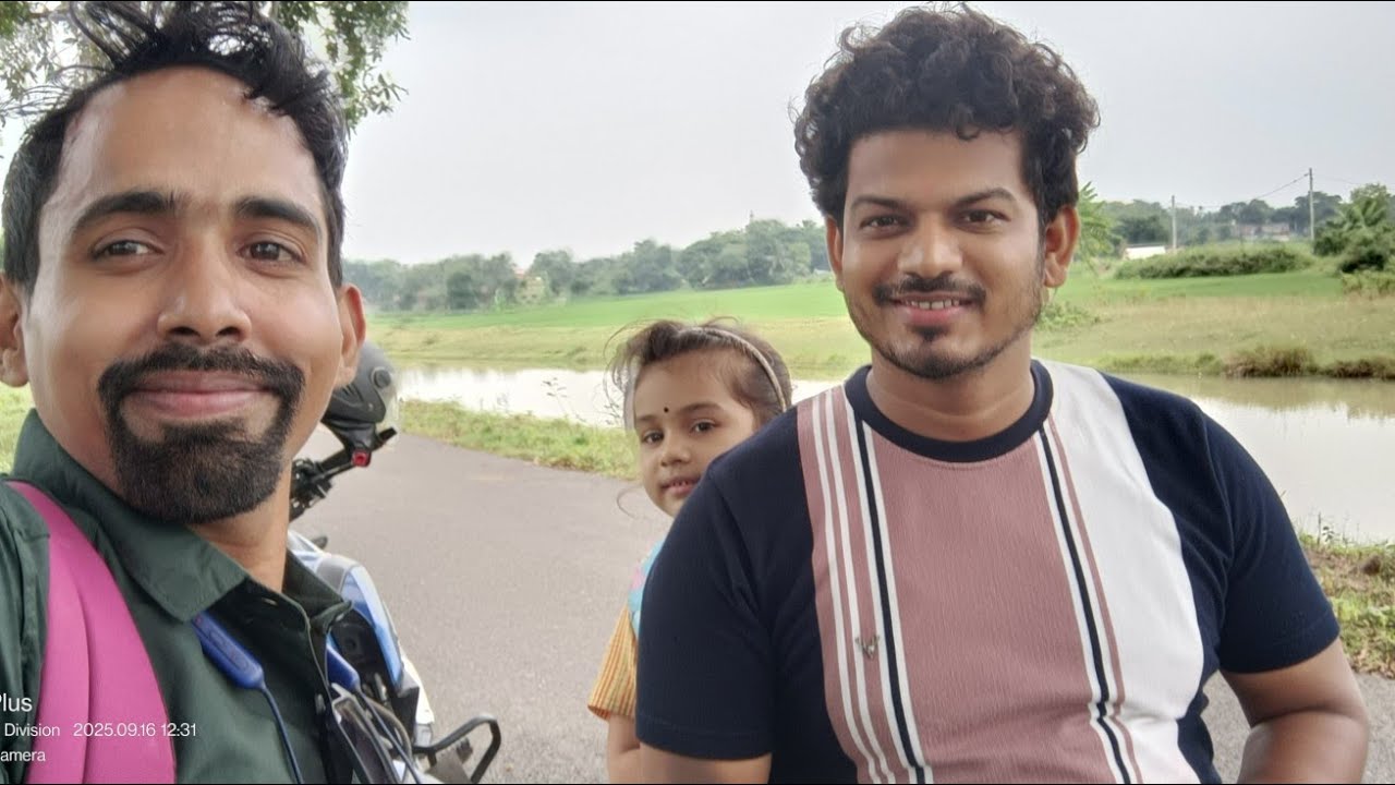 ଆଜି ବାଟରେ ଯାଉ ଯାଉ  କାହା ସହିତ ଦେଖା ହେଇଗଲା ... 💕@Virat Varat Vlogs 🙏