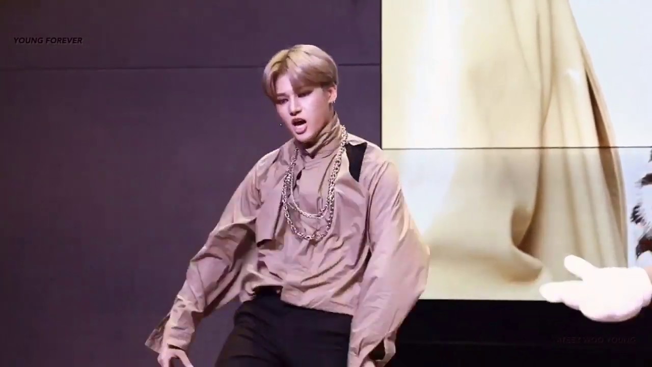 ‪190217 에이티즈 강남 팬사인회 HALA HALA | WOO YOUNG FOCUS‬