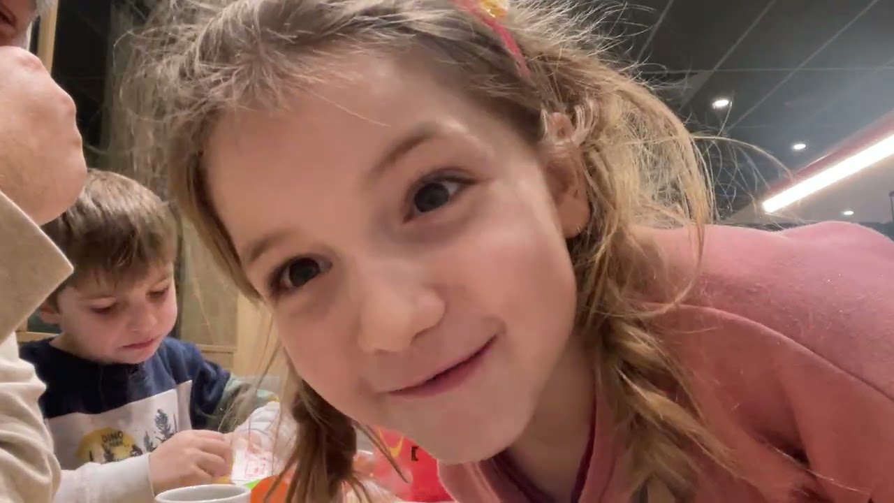 Zhuja Podcast: Nest Episode with David and Ester