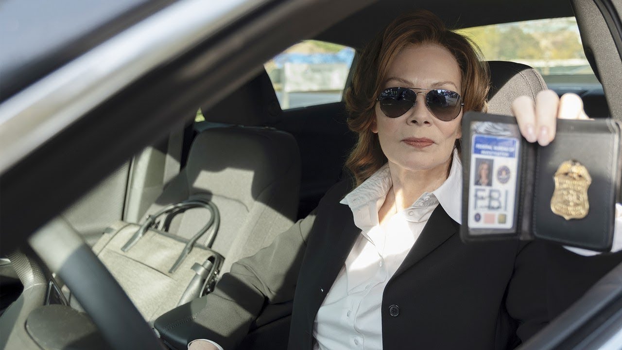 Jean Smart on Playing Watchmen&rsquo;s Hard-Boiled Laurie Blake  - News