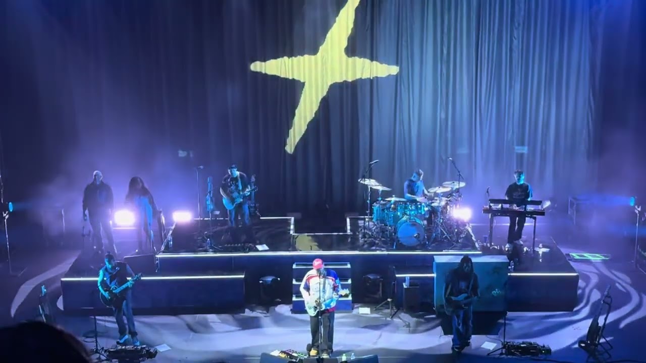 Car’s Outside Live James Arthur 6/9/2025