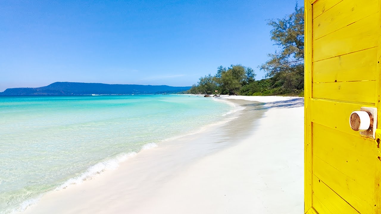 【4K Stroll】Sok San Beach - Koh Rong Island - Cambodia / Relaxing on the White Sand Beach