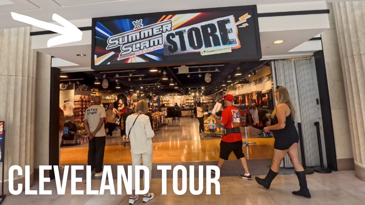 Экскурсия по магазину WWE SummerSlam в Кливленде, штат Огайо: эксклюзивные товары и многое другое!