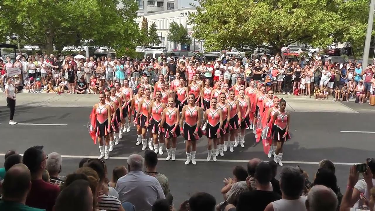 Virágkarnevál 2022 DME - Carneval de Paris (Felnőtt) 3