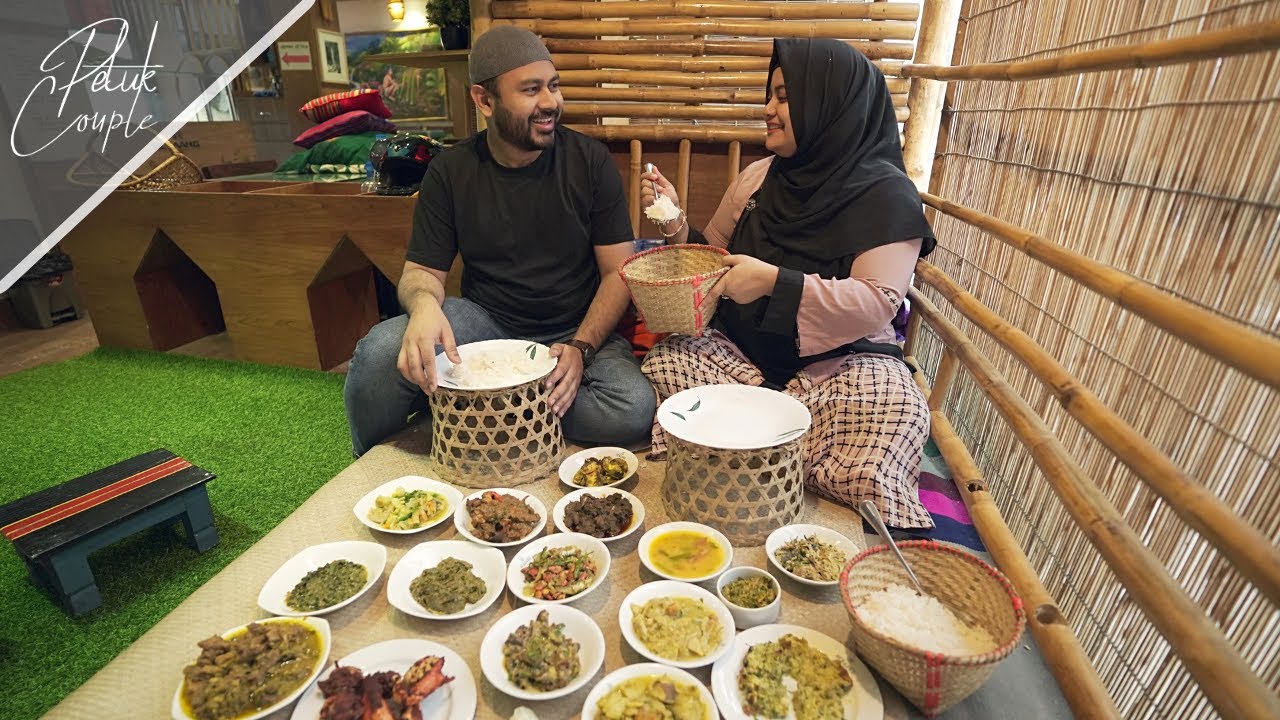 চাকমাদের পাহাড়ি খাবার যখন ঢাকাতে || Hebaang 😋