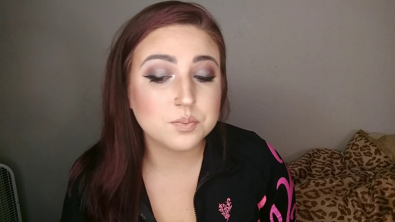"Mommy moves" parody (Bodak Yellow Cardi B)