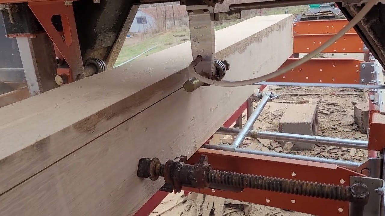Cutting 2&times;4s with a Norwood LM30