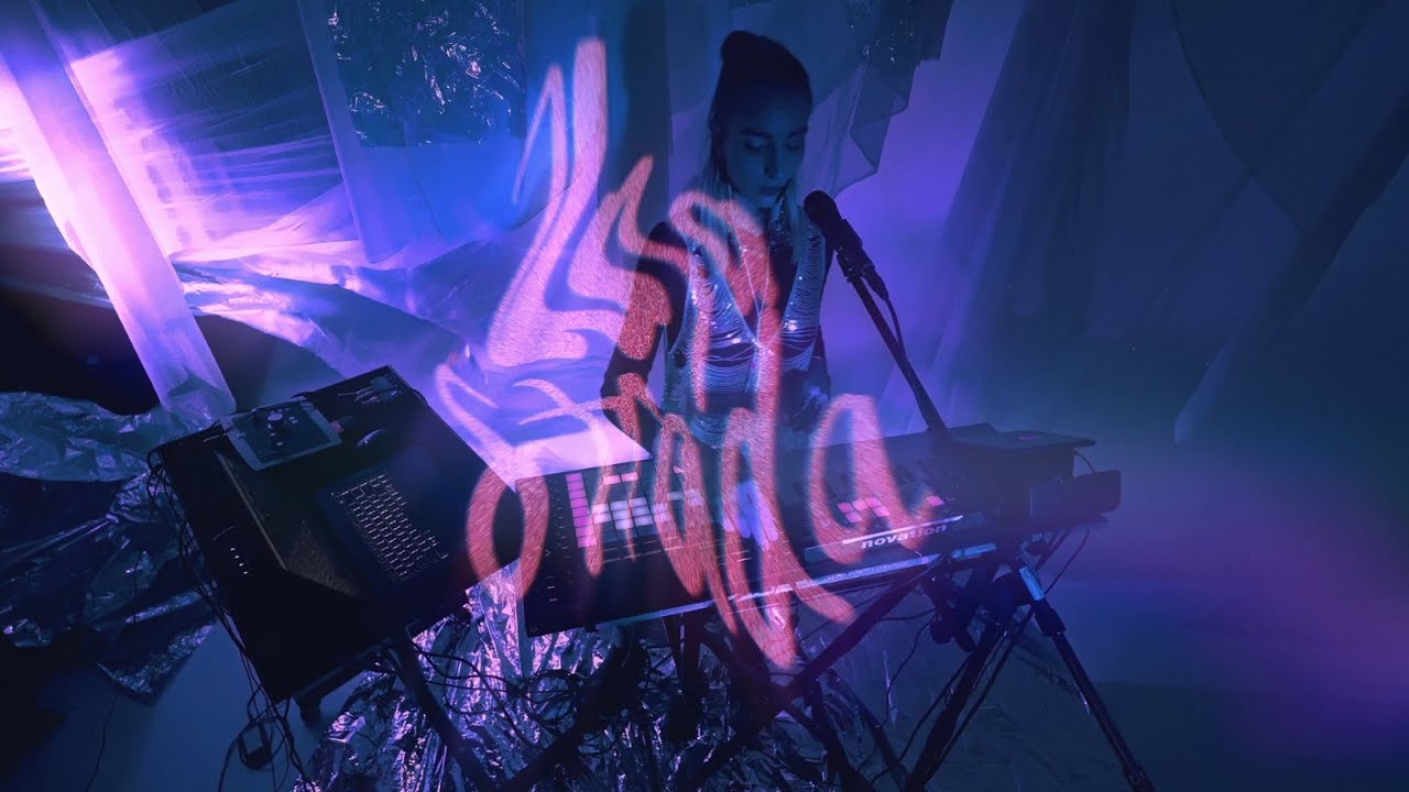 Francesca Palamidessi - Una Strada (live session)