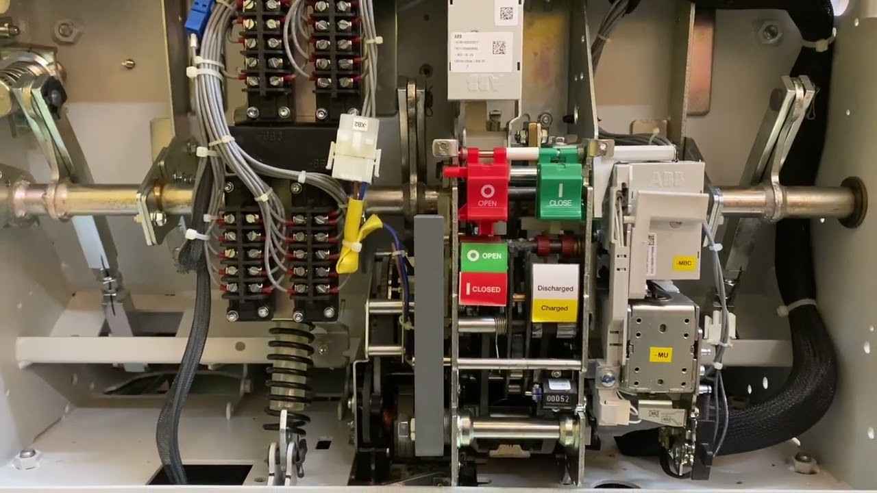Funcionamiento del interruptor de media tensión ABB (3F-15-2000amp)