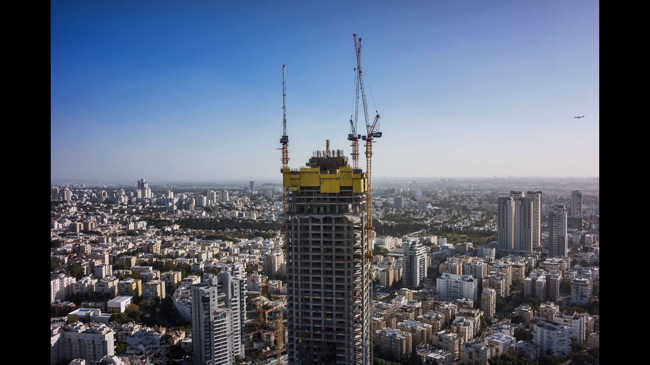 SKYLINE Cranes' Climbing Luffing Tower Cranes