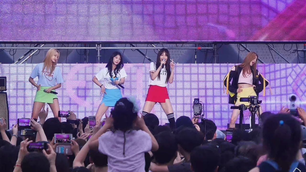[4K] 170819 이엑스아이디 EXID Full Cam @ 광화문 도심속 봅슬레이 By Sleeppage
