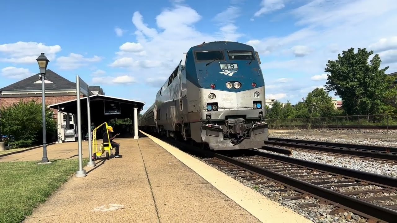 Railfanning at Alexandria Part 12