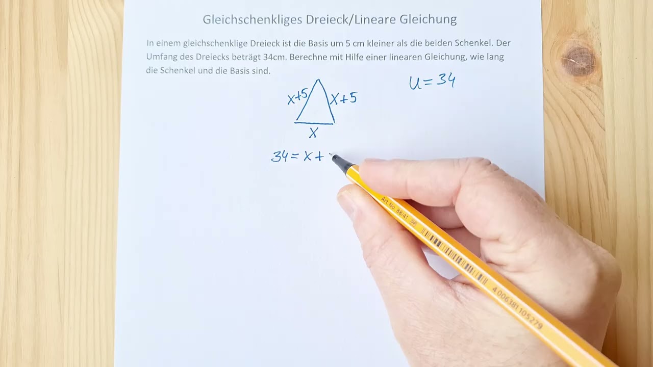 Gleichschenkliges Dreieck (Basis und Schenkellänge berechnen, Umfang gegeben, lineare Gleichung)