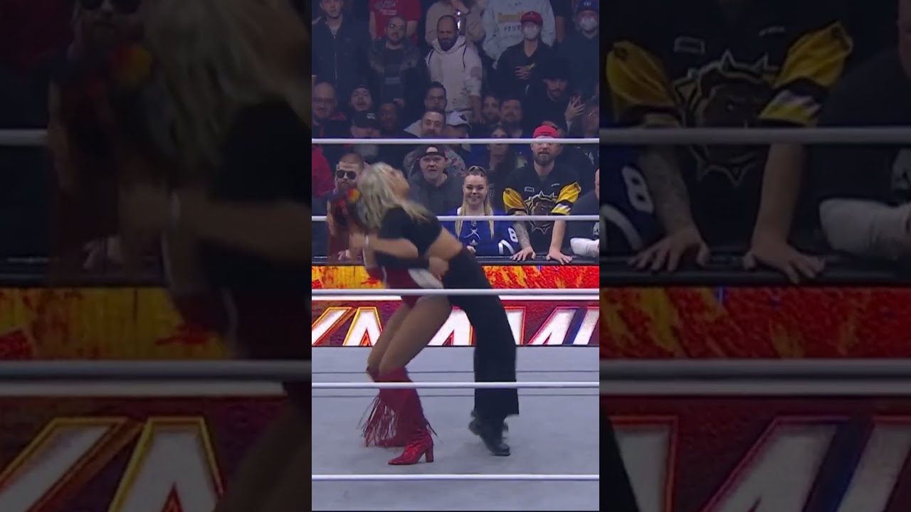 Who had CEO #MercedesMoné’s back during #AEWDynamite?