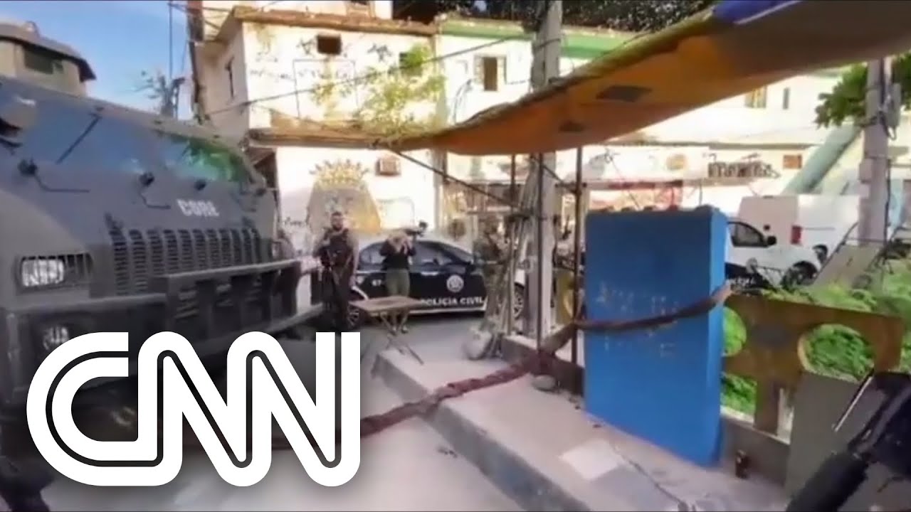 Pol&iacute;cia do Rio de Janeiro derruba memorial em homenagem a mortos em Jacarezinho | NOVO DIA