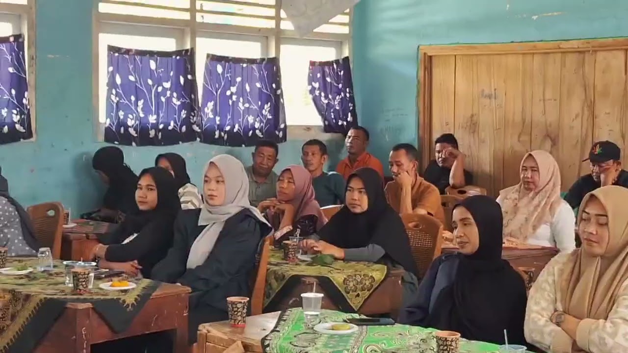 Sosialisasi Program Sekolah SMPN 10 OKU Kepada Wali Siswa, Komite, dan Pemangku Kebijakan.