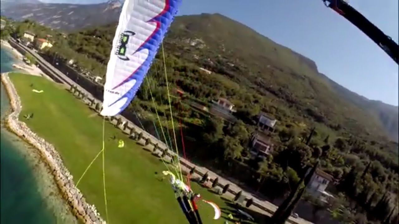 Instructional tandem flight. Learning full stall, deep spiral and wing over. Pilot: Pal Takats