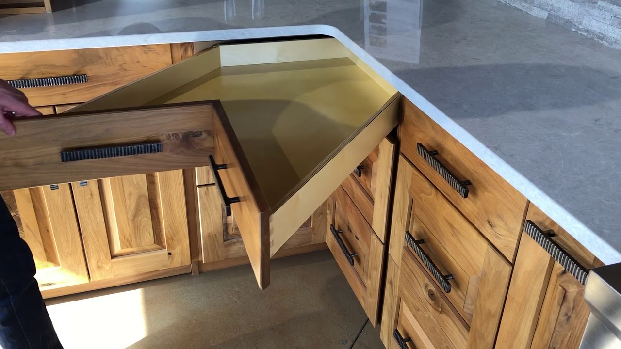 Corner Drawer