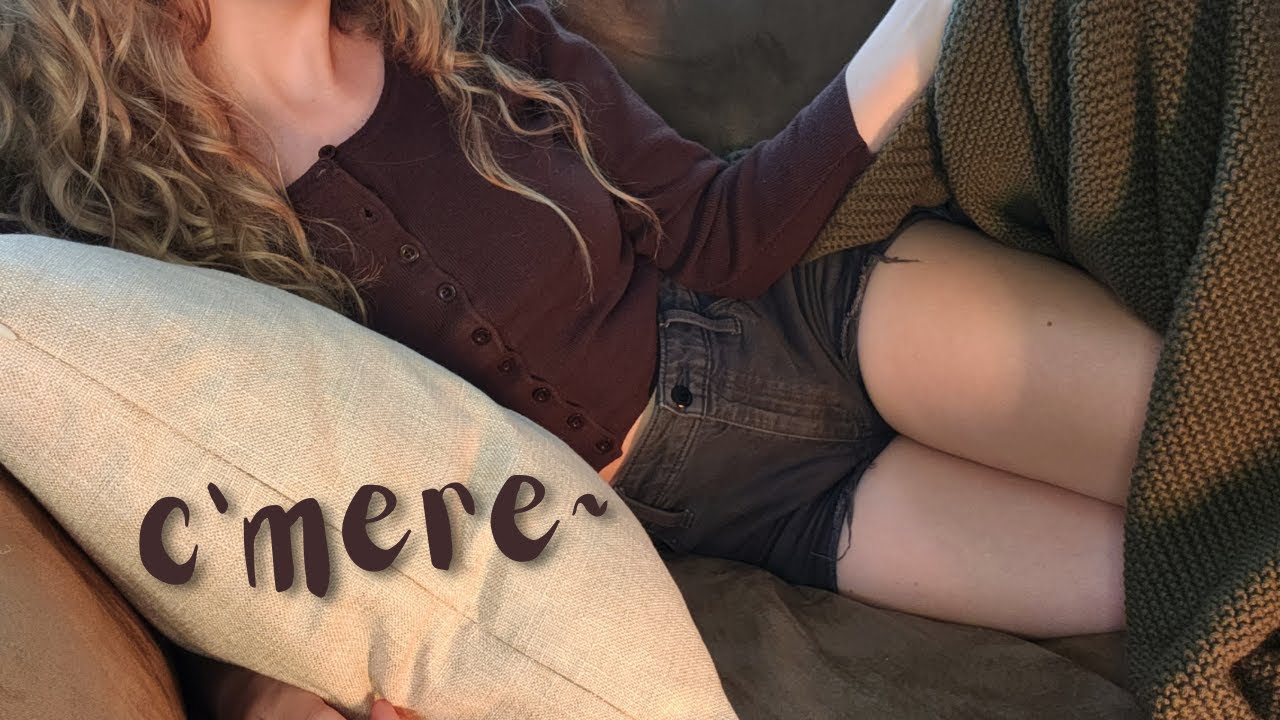 Cuddling Your Roommate on the Couch ♡ [Audio Roleplay] [Roommates to More] [Confession]