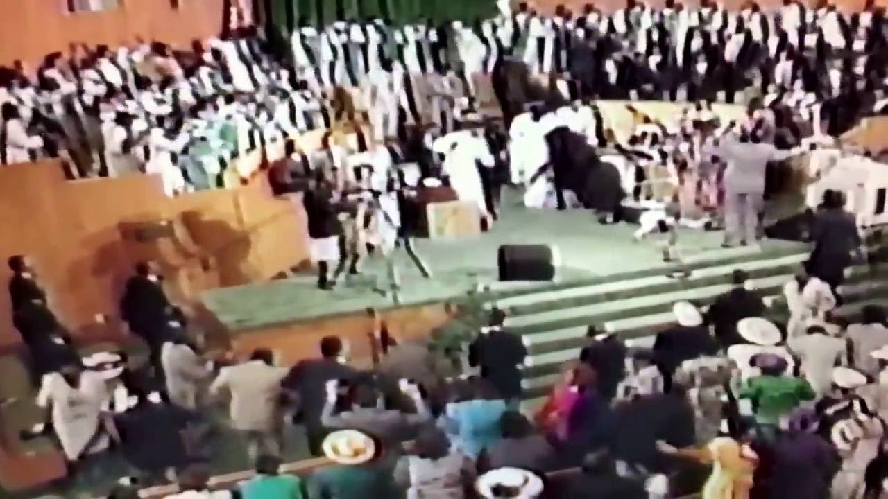 G.E. Patterson - Temple of Deliverance COGIC Praise Break