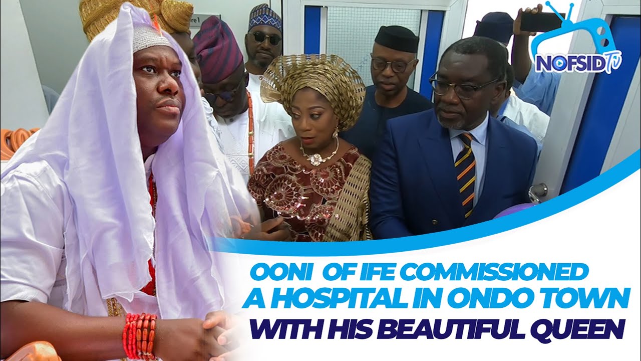 OONI OF IFE & HIS BEAUTIFUL WIFE QUEEN NAOMI OGUNWUSI AT D COMMISSIONING OF A HOSPITAL IN ONDO TOWN.