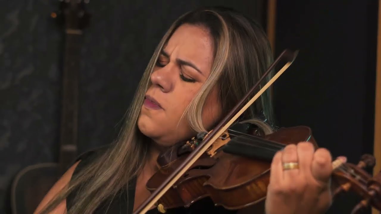 Clamo Jesus (I speak Jesus) Violin Cover| Sarah Mateus