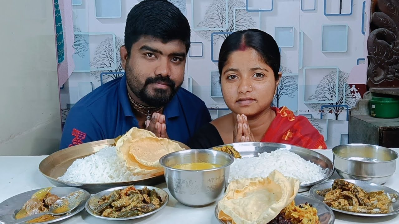 TODAY'S EATING DAL KOCHU KORA DHEROS POSTO LAL SHAK PAPAD UCHHE CHOCHORA INDIAN EATING SHOW VEG FOOD