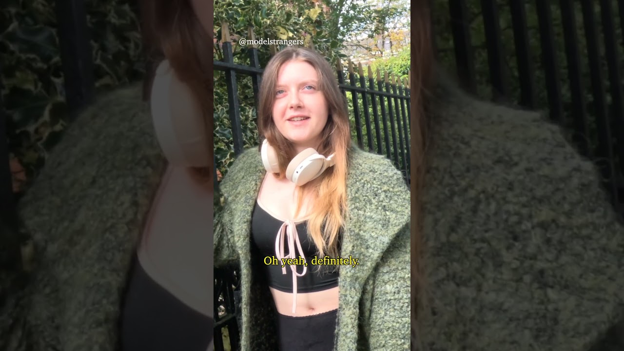 Spontaneous Portrait Shoot w/Irish Girl in Belfast #streetinterview #sonyalpha #portraitphotography