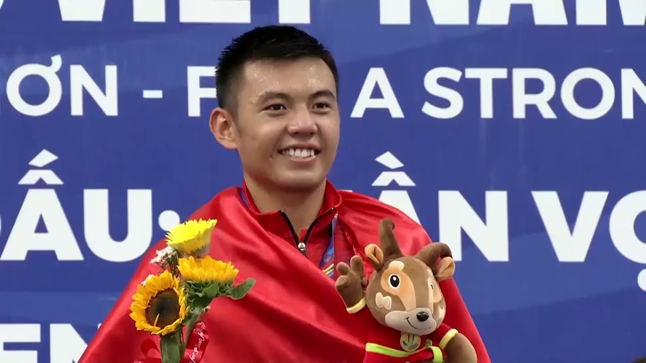 Final gold medal in SEA Games tennis goes to Vietnam's Ly Hoang Nam