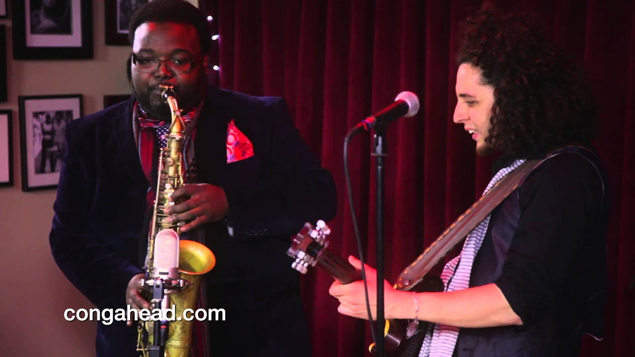 iLan Bar-Lavi performs De Picture