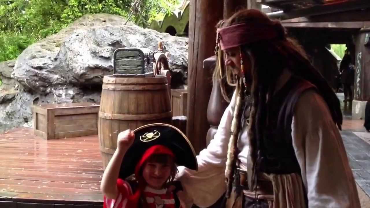 Ben meeting Captain Jack Sparrow in Disney Paris :)