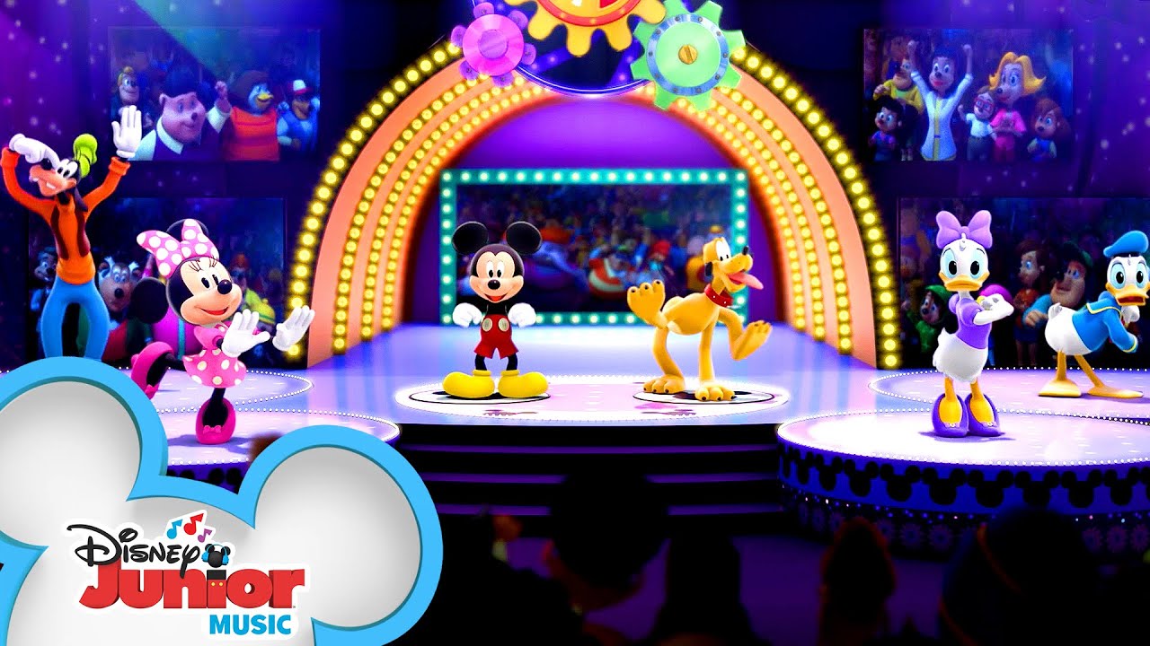 New Hot Dog Dance! 🌭| Mickey Mouse Mixed-Up Adventures | 