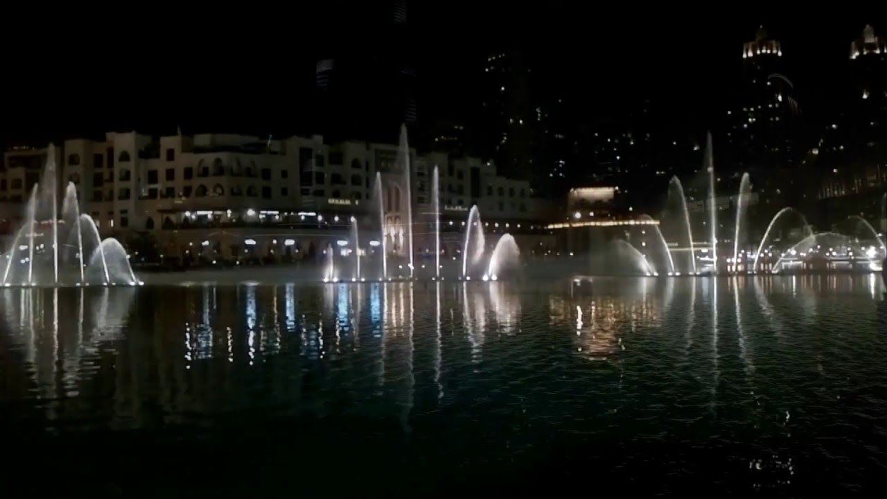 Фонтан Дубай